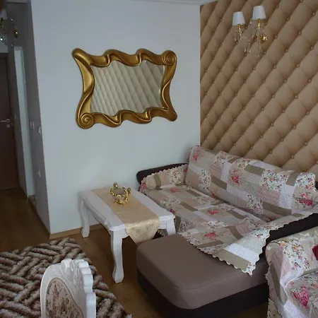 Sweet Homes 5 Apartament Lägenhet Slăntjev Brjag